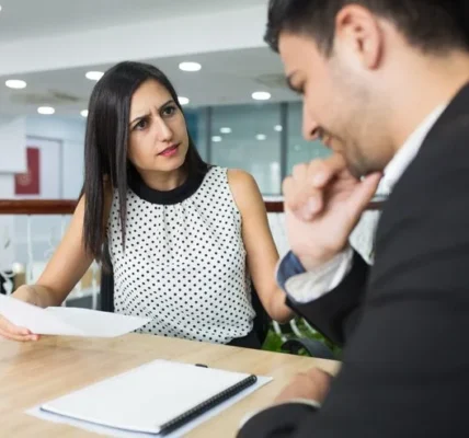 Questions to Ask Before Hiring a Crash Claim Attorney